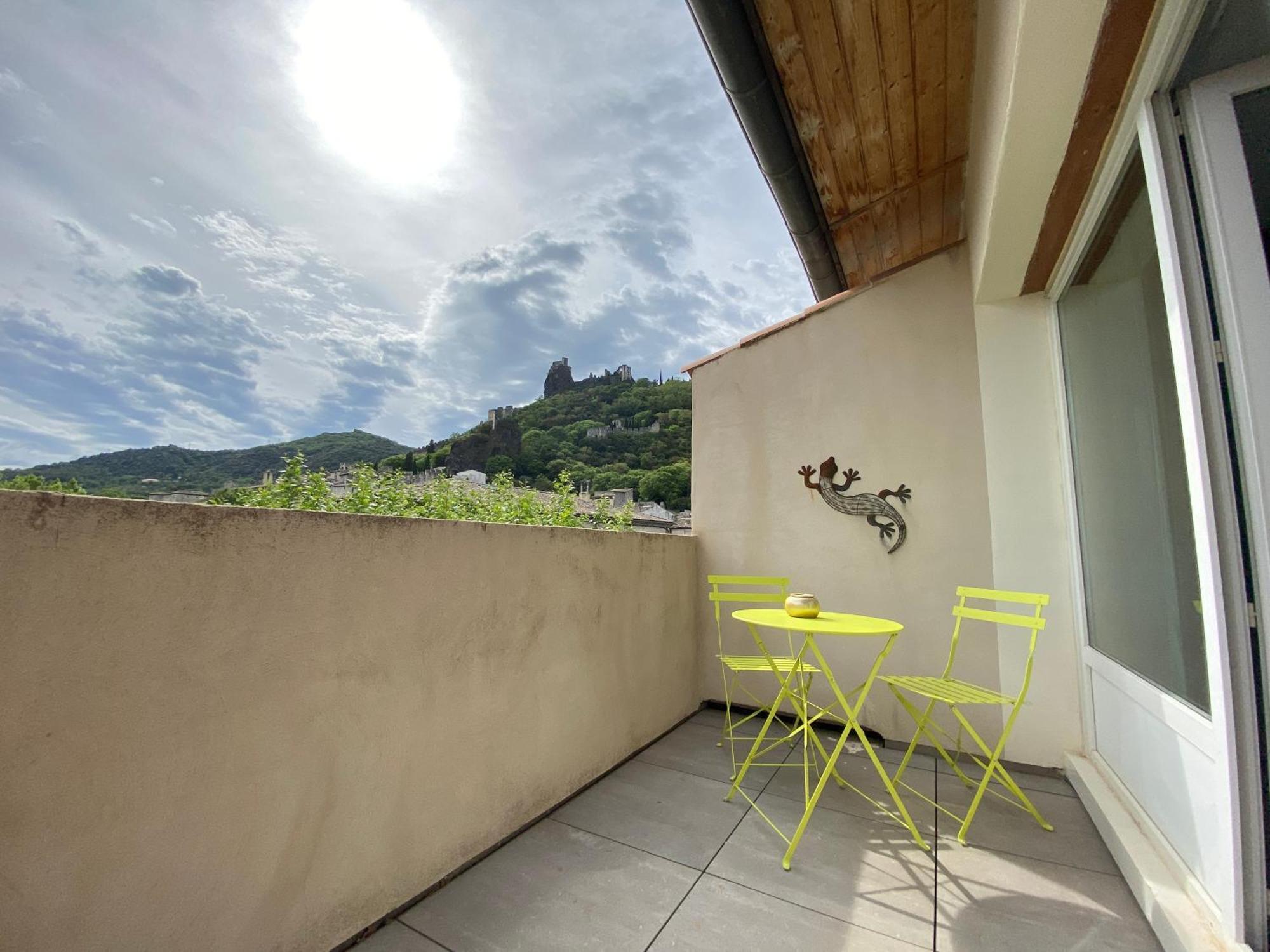 Logis Hotel Medieval, Montelimar Nord Rochemaure Dış mekan fotoğraf