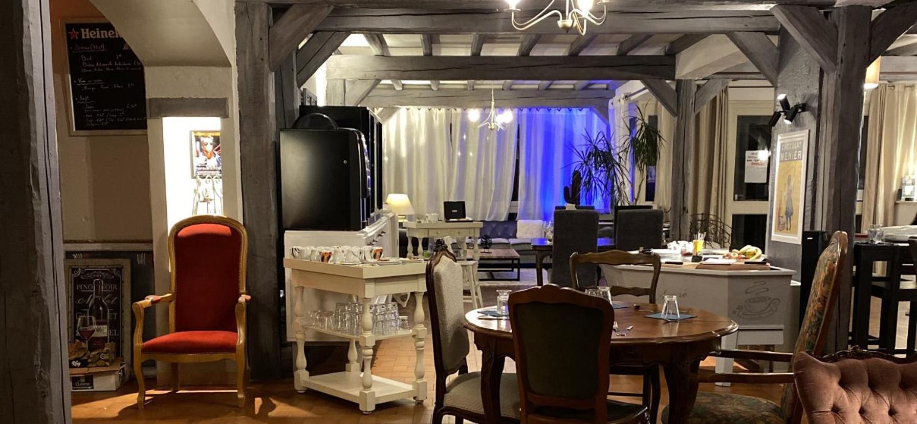 Logis Hotel Medieval, Montelimar Nord Rochemaure Dış mekan fotoğraf