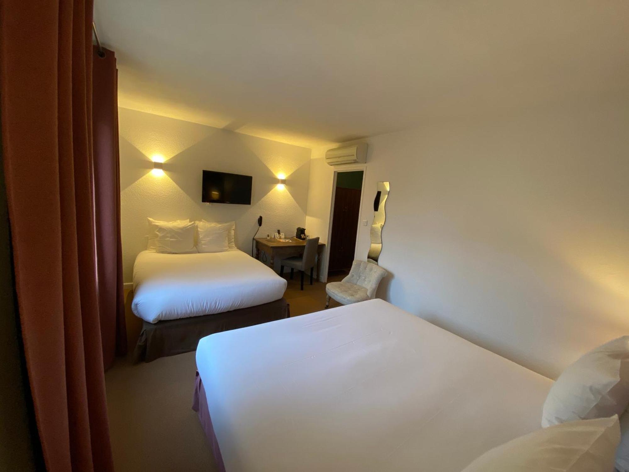 Logis Hotel Medieval, Montelimar Nord Rochemaure Dış mekan fotoğraf